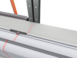 Automatic positioner for mounting strikers WS301