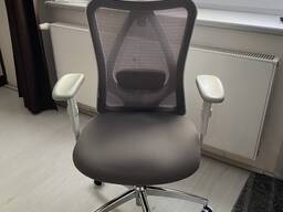 Ergonomická kancelárska stolička Sihoo M18